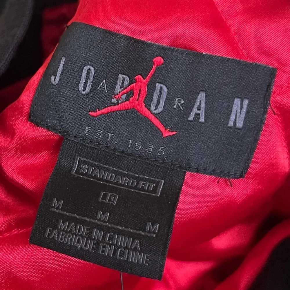 Air Jordan Black Red Legacy Japan Bomber Jacket NWT Medium